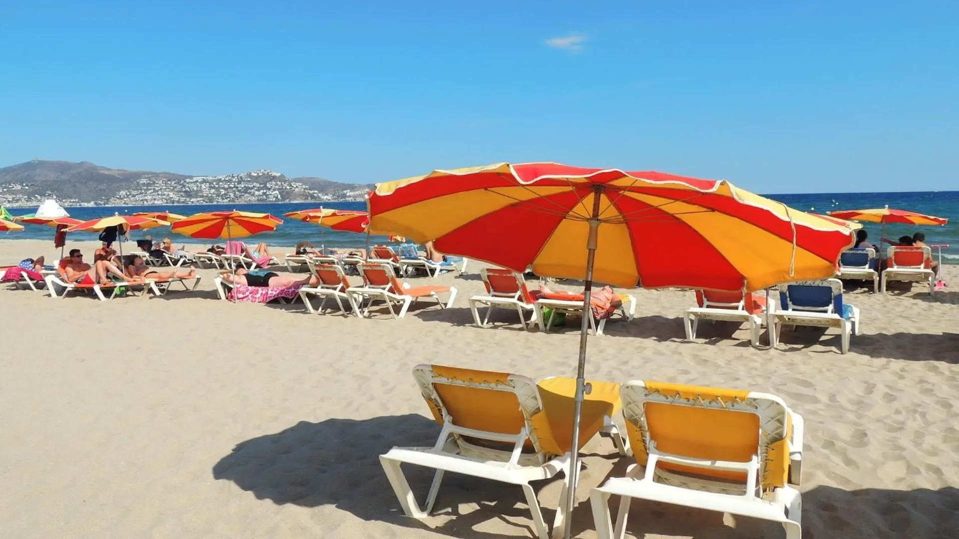 Great Apartment With View Эмпуриабрава 0*,