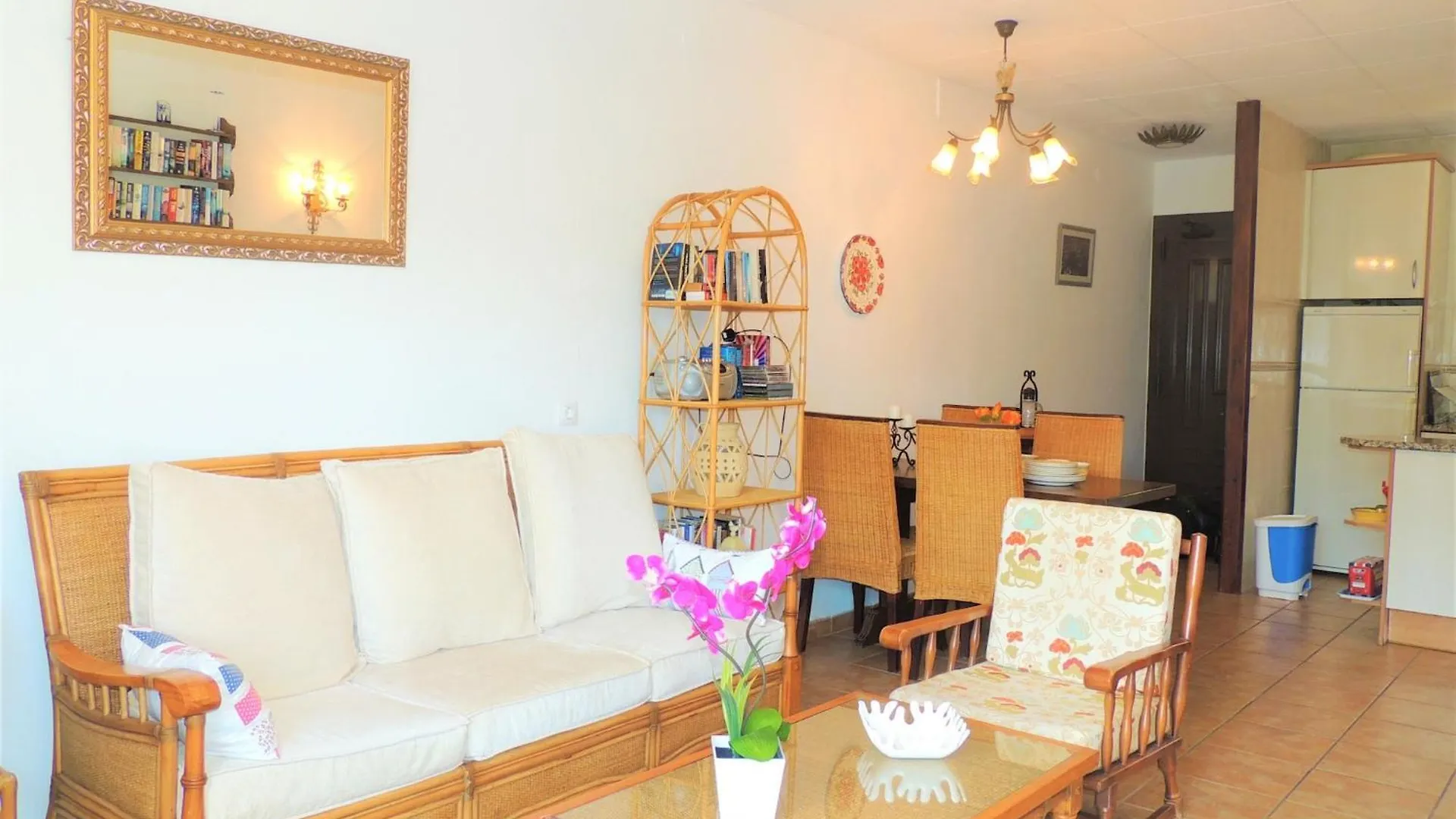 Great Apartment With View Эмпуриабрава
