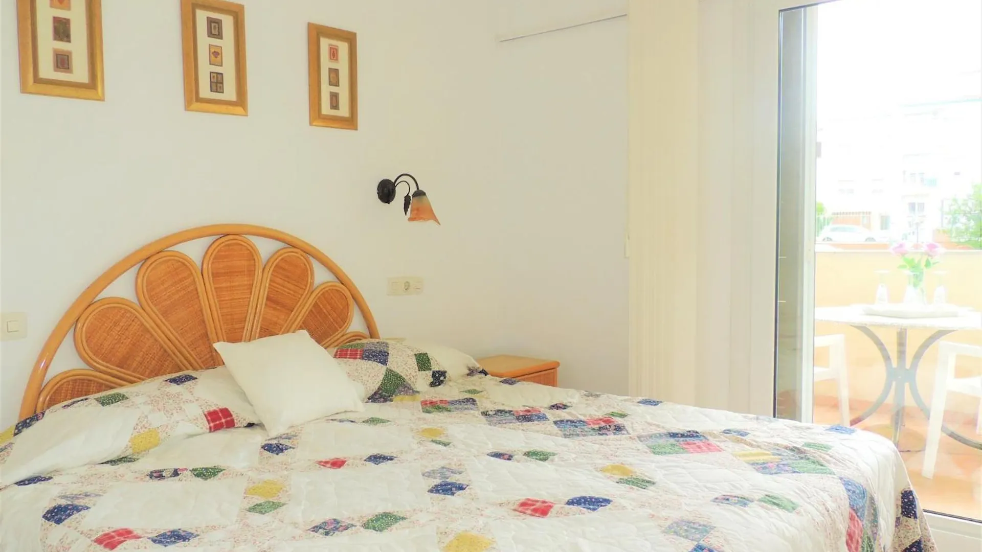 Great Apartment With View Эмпуриабрава 0*,